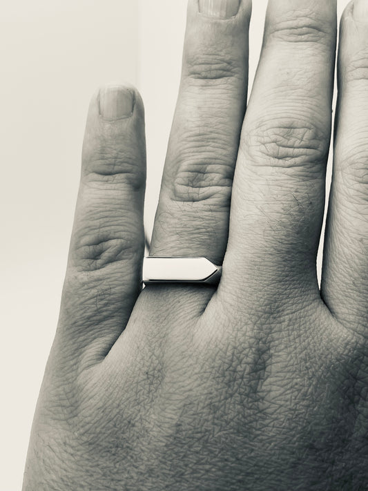 Anillo de sello flecha