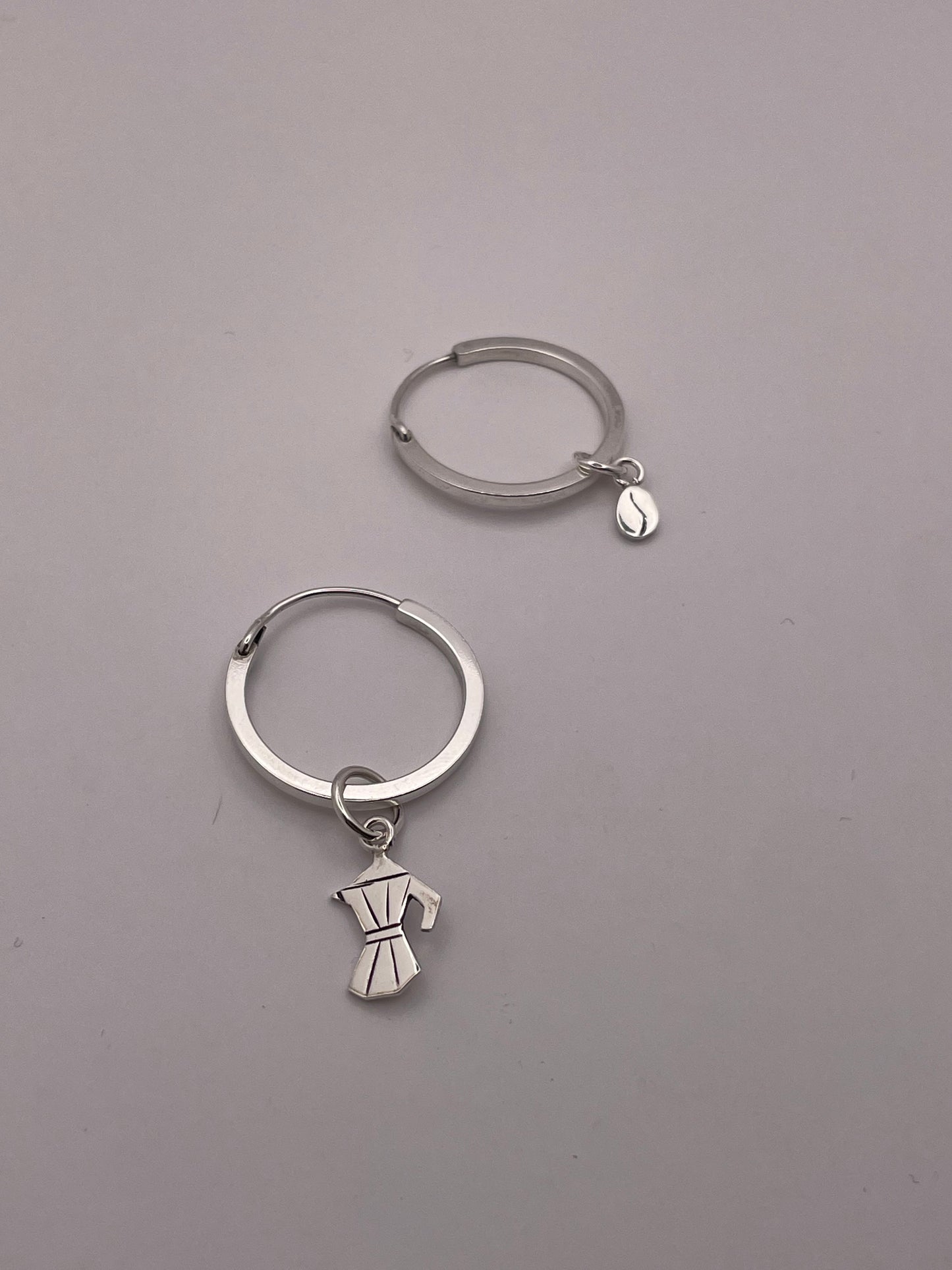 Aros con dijes