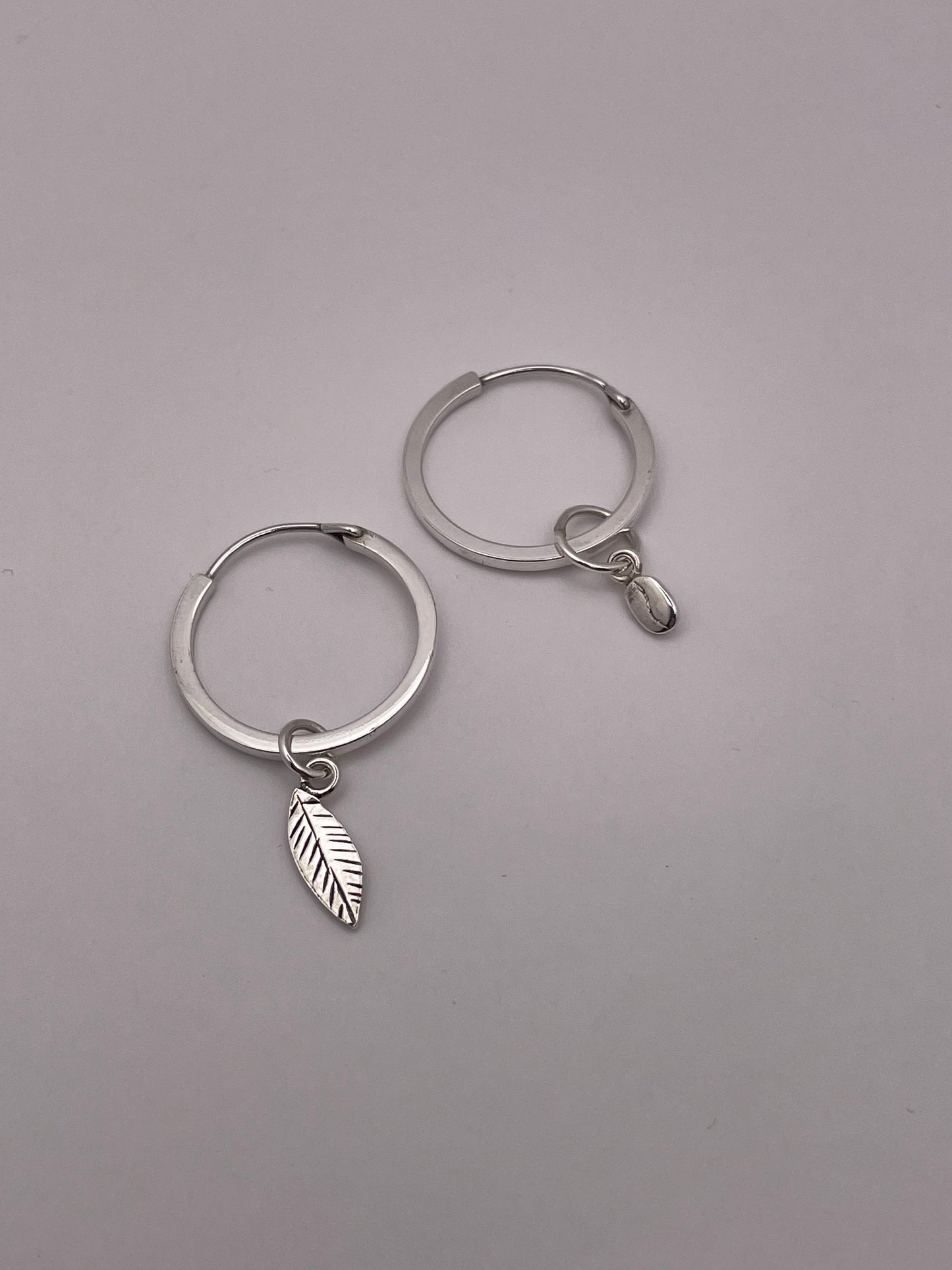 Aros con dijes
